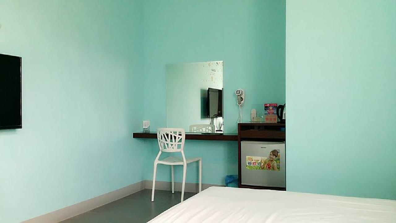 Mirage Bed & Breakfast Magong Exterior photo